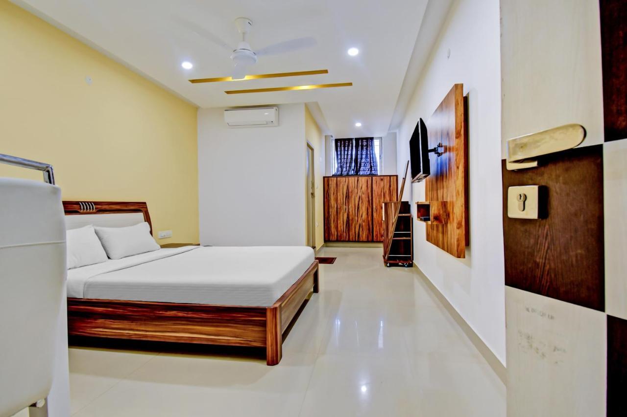 Hotel Rashi Comforts By Coastal Dine Dobbaspet Exteriér fotografie
